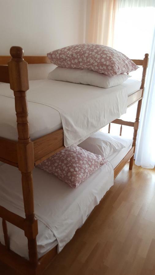 Apartmani I & J Seric Seget Vranjica Exterior foto